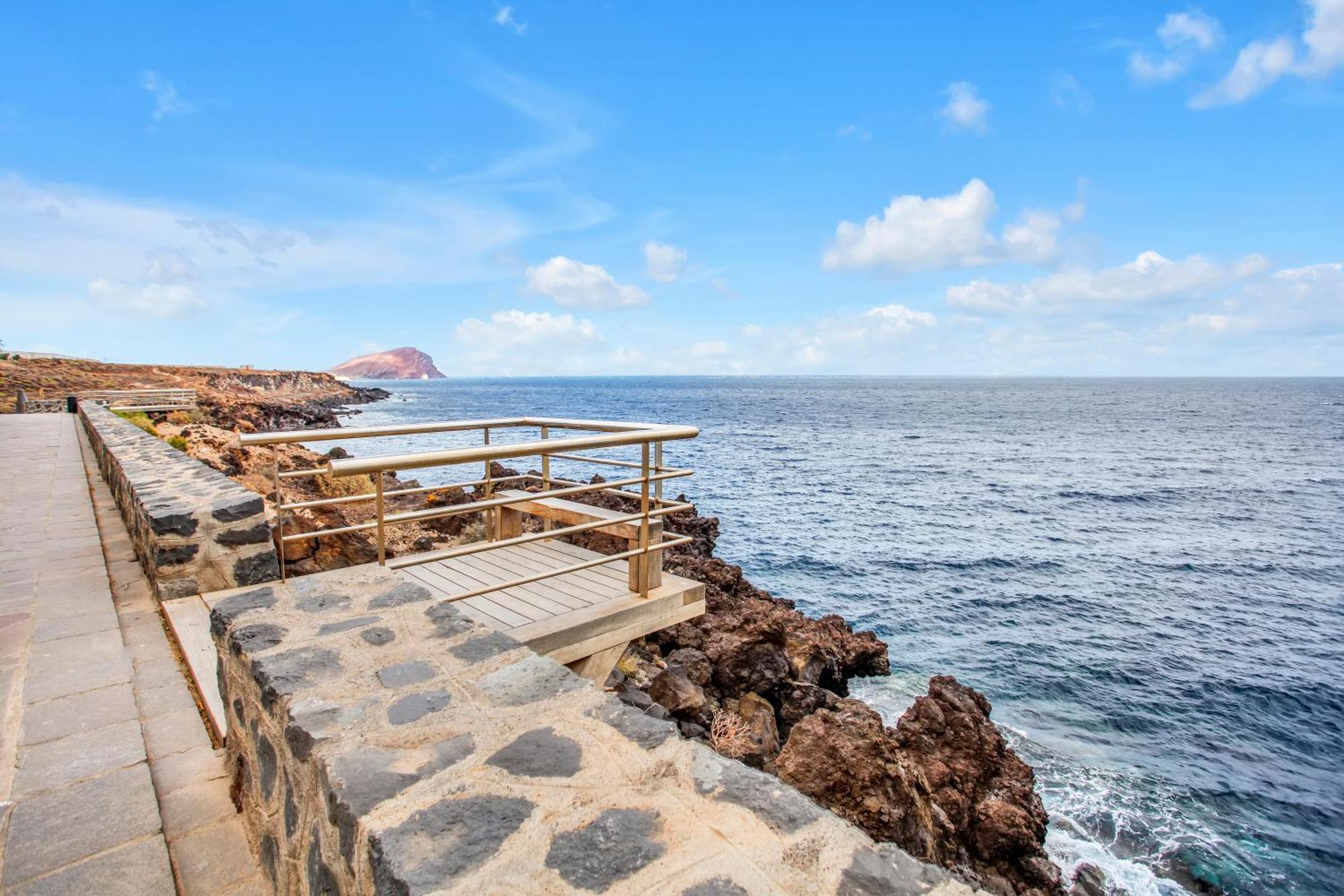 Ocean Blue, Next To The Ocean, Fast Wi-Fi Apartment Los Abrigos Exterior foto